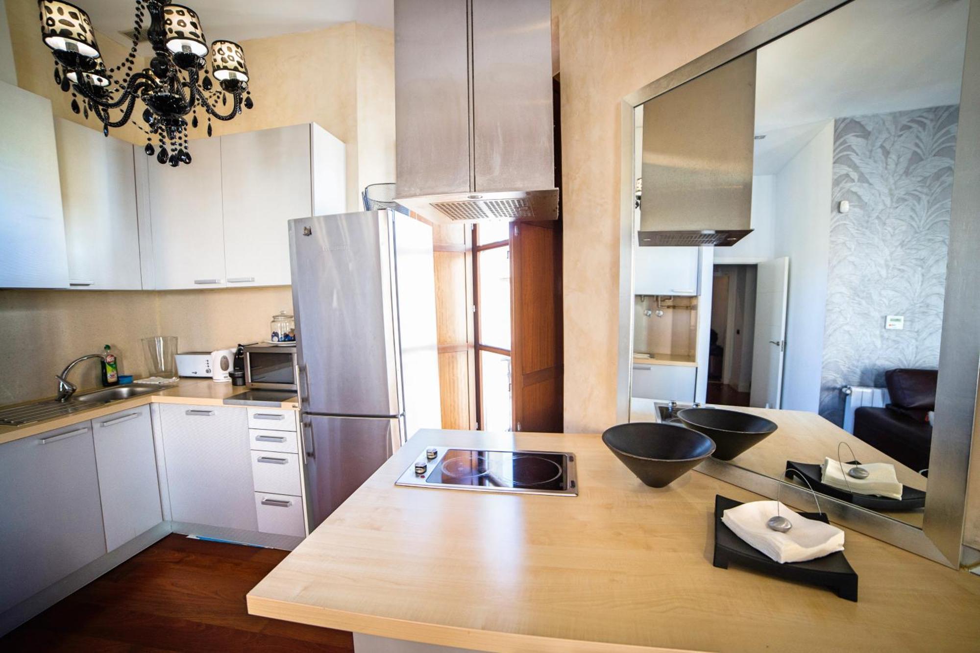 Cathedral Apartment, Upper Floor Apartment เซบีญา ห้อง รูปภาพ